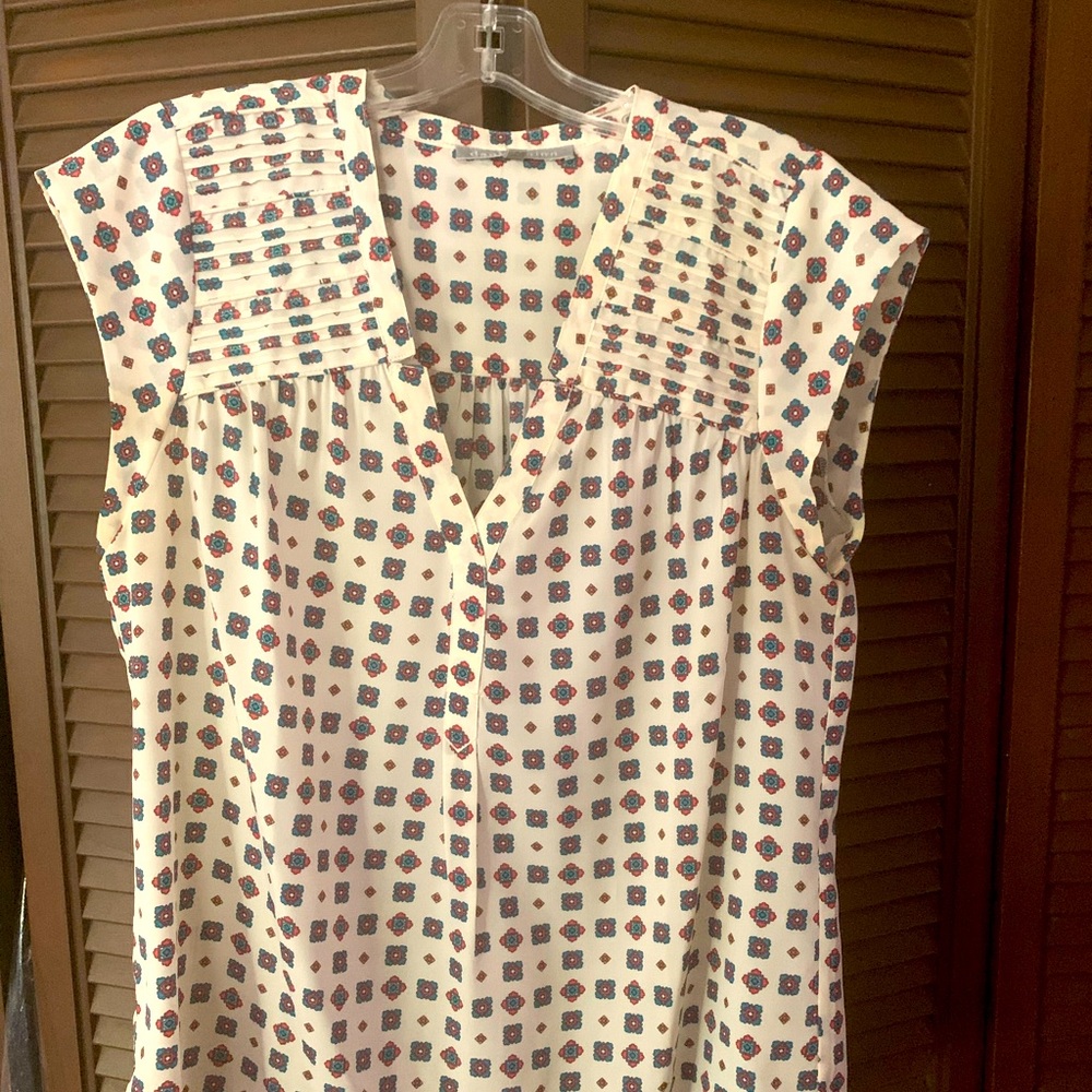 Daniel Rainn cap sleeved patterned tunic top
